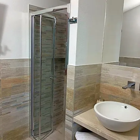 Bentu De Mari לינה וארוחת בוקר 3*